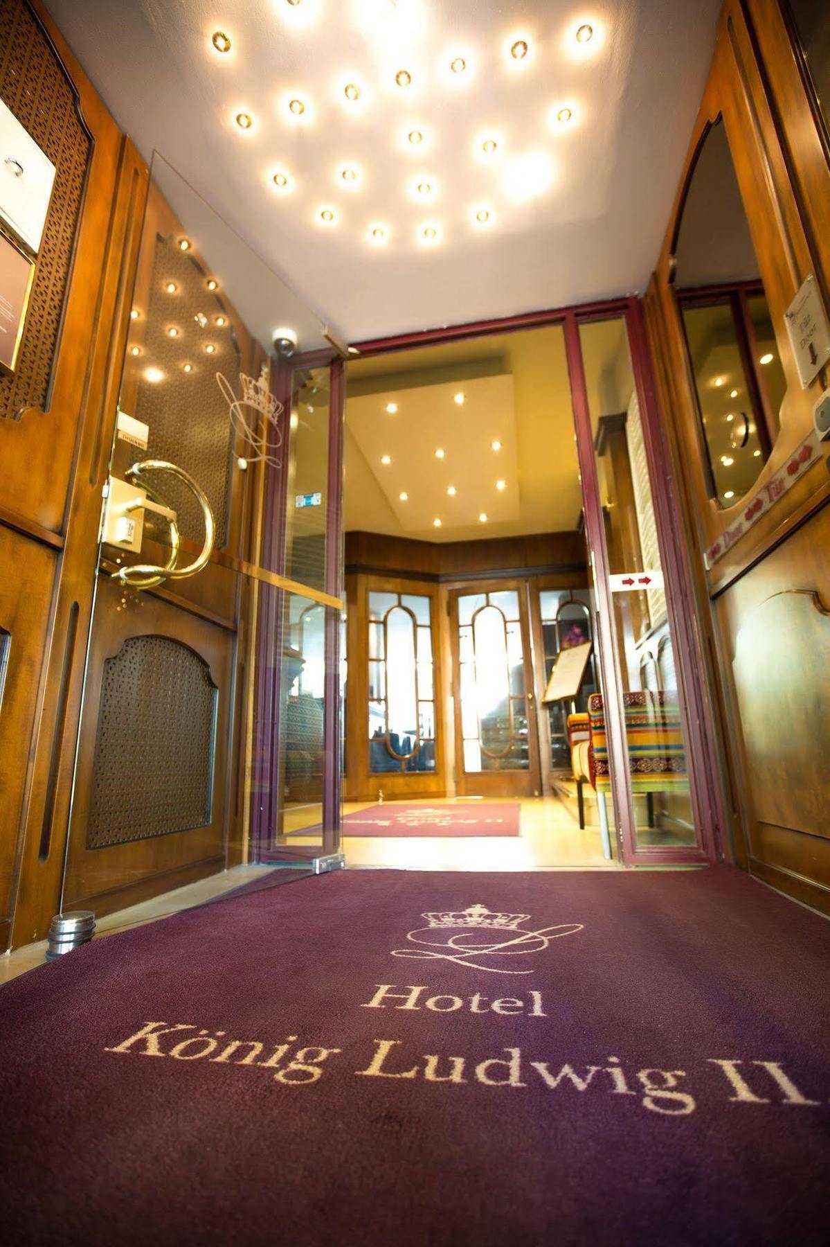 Hotel Koenig Ludwig II Garching bei München Exterior foto